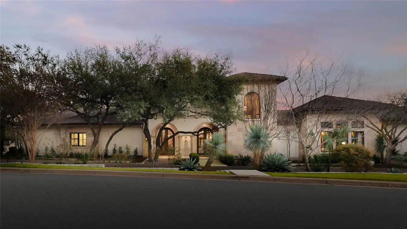 Breathtaking Custom Estate