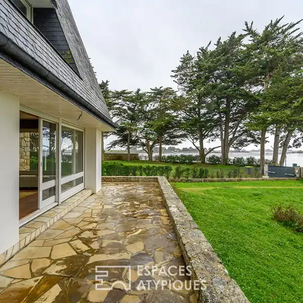 ENCHANTING SETTING TO CREATE A DREAM RETREAT