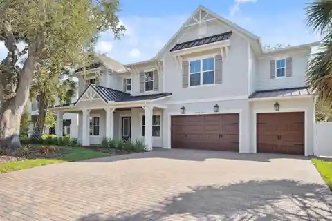 Luxurious New Construction in the Heart of South Tampa