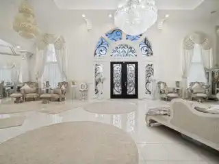 Grand Estate with Jaw-dropping Luxury Finishes