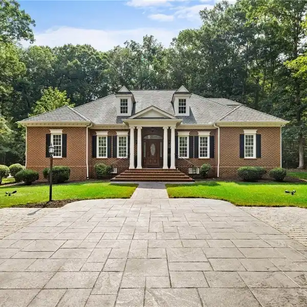 REGAL BRICK HOME IN HUNTINGTON