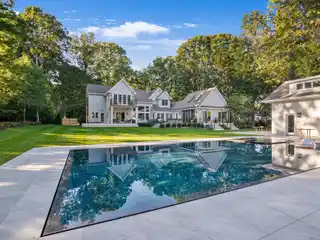 Stunning Residence for Rent on over an Acre