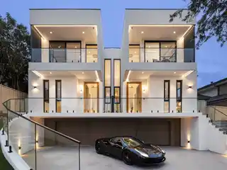 Brand New Tri-level Duplex