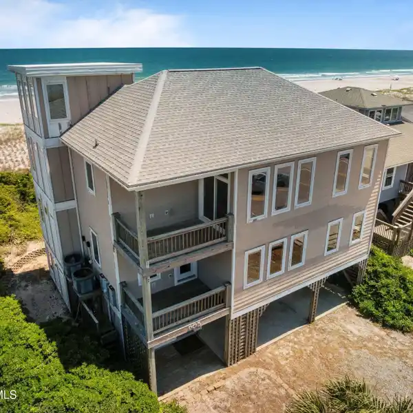 OCEANFRONT OPPORTUNITY WITH SOUND-TO-SEA VIEWS