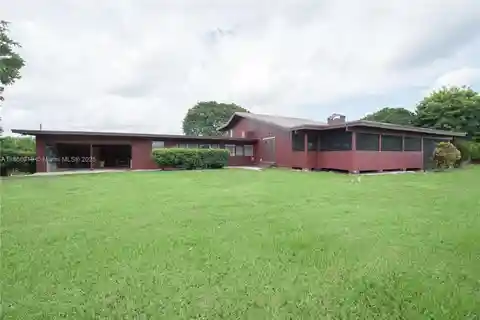 Stunning 3.75-Acre Property in the Redlands