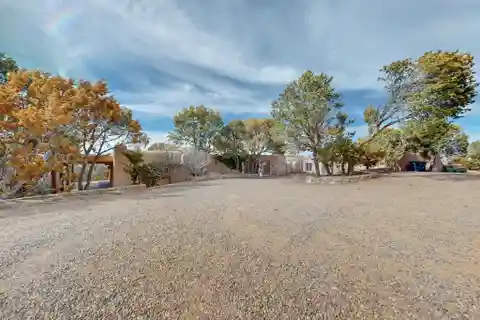 Spacious Home with Attached Guest House