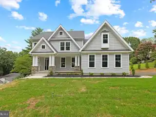 Stunning New Construction Craftsman with Luxury Upgrades