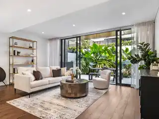 Terrace-style Home in an Amazing Location