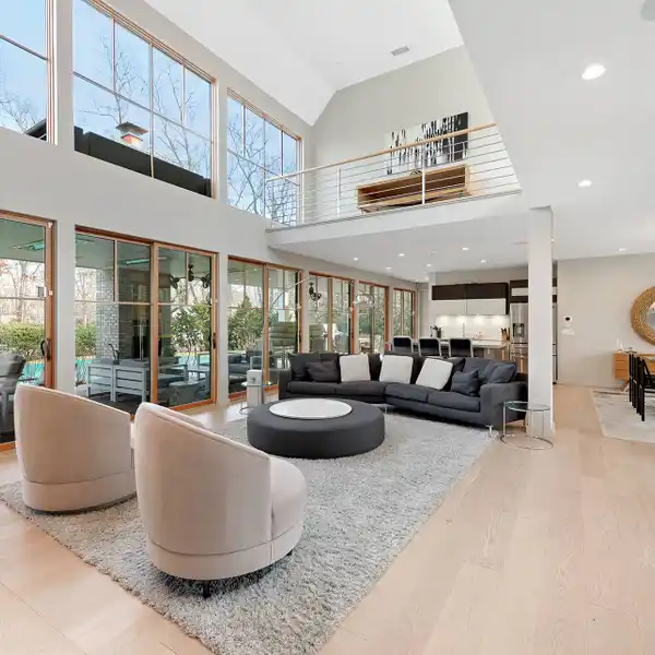 AMAZING MODERN FARMHOUSE FOR RENT