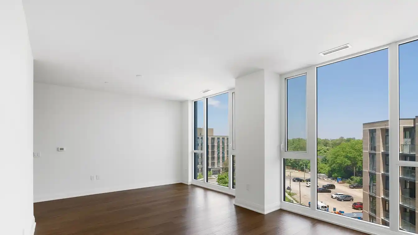 Amazing Opportunity in the Kingsway