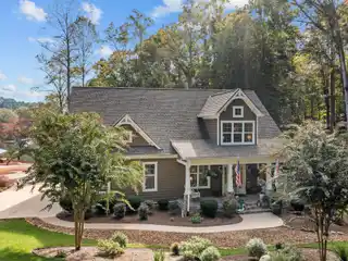 Elegant Living in a Private Lakeside Haven