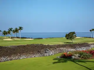 Amazing Hali’i Kai Condo