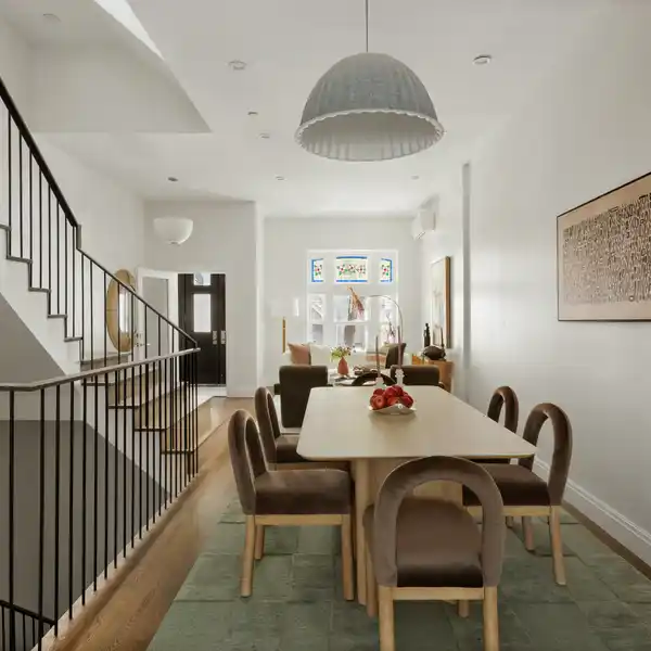 MASTERFULLY RENOVATED BROWNSTONE IN THE HEART OF SOUTH HARLEM