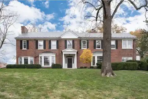 Timeless Elegance on a Lush Lot