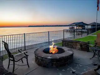 A Lakefront Lifestyle Investment