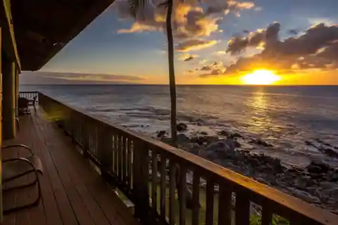 Incredible House with Ocean Access with Amazing Sunset Views