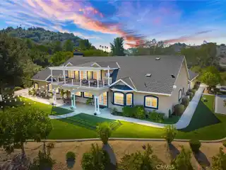 Spectacular Resort-Style Estate