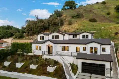 Newly Constructed Modern Home