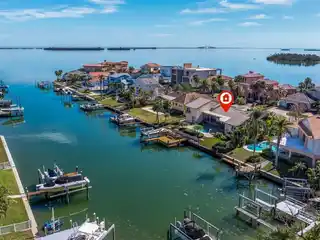 Exceptional Home in Sands Point