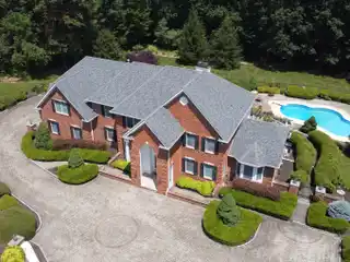 A Tewksbury Crown Jewel