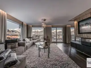 Chic Chalet Steps from Ski Lifts
