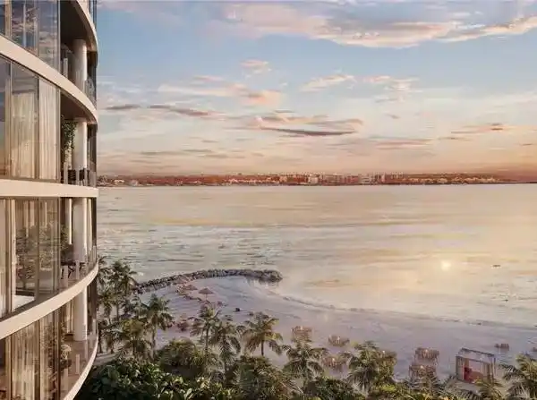 RESORT-STYLE LIVING AT THE VICEROY RESIDENCES
