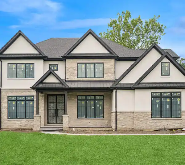 GORGEOUS SIX BEDROOM NEW CONSTRUCTION HOME