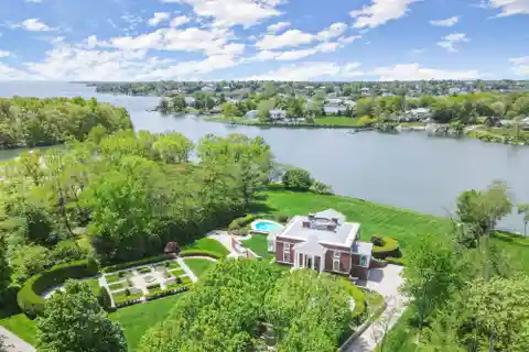 Waterfront Estate in Coveted Mead Point