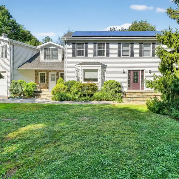 STATELY CENTER HALL COLONIAL