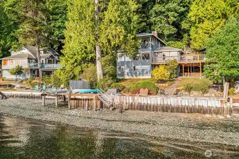 Classic Northwest Charm with Thoughtful Updates