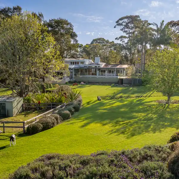 LANDMARK ESTATE ON THE UPPER NORTH SHORE