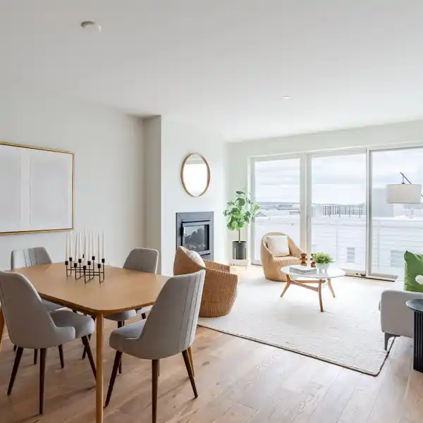 YOUR NEW HOME IN AN ICONIC WATERFRONT CITY