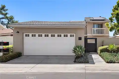 Spacious Open-concept Lake Park Home