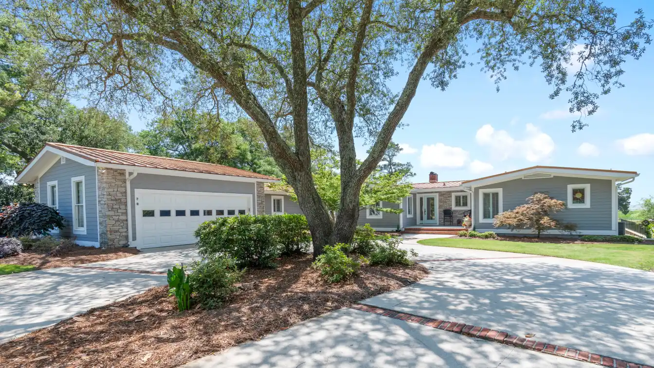 Mid-century Modern Elegance on the Cape Fear River