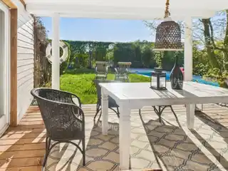 Lovely Home with Separate Apartment