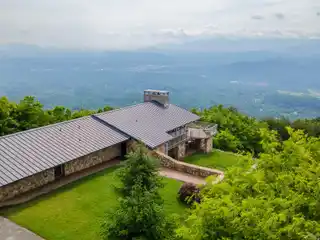Bluff Mountain Estate