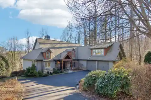Exceptional Home with Breathtaking Mountain Views