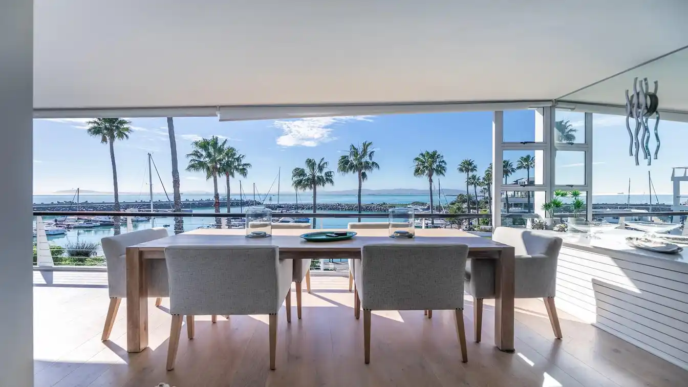 Luxurious Living Overlooking a Private Marina