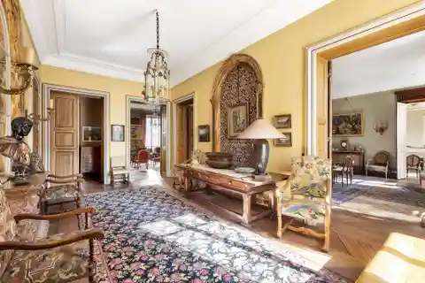 Exceptional Apartment with Great Potential