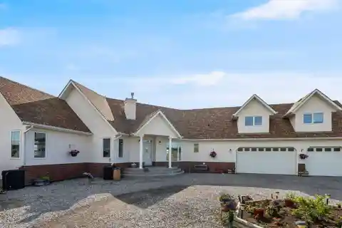 Country Living in a Prime Location