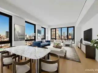 Spacious Two Bedroom Flat