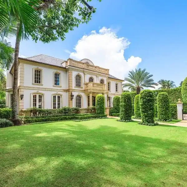 MAGNIFICENT FRENCH PROVINCIAL MASTERPIECE