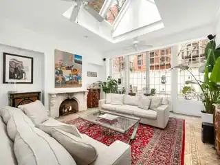 Elegant Upper East Side Townhouse