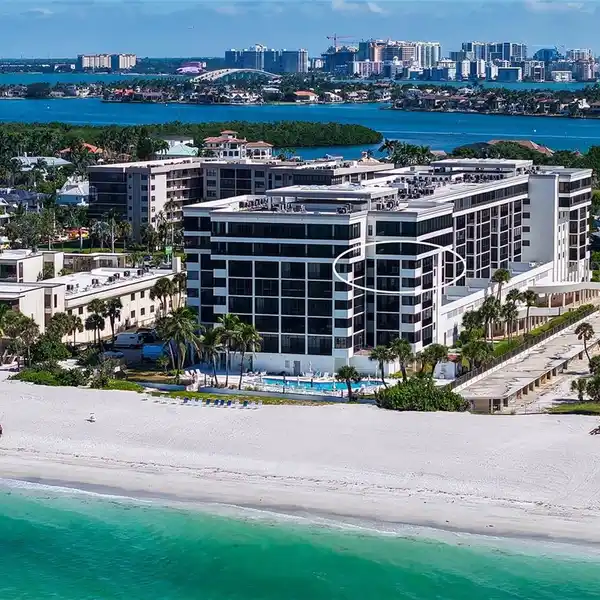 LUXURIOUS GULF-FRONT CORNER CONDO WITH SWEEPING VIEWS