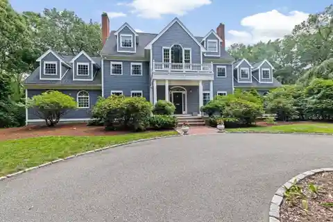Elegant Colonial Retreat in Prime Hingham Location