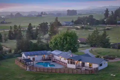 Country Dreams Meet Modern Living