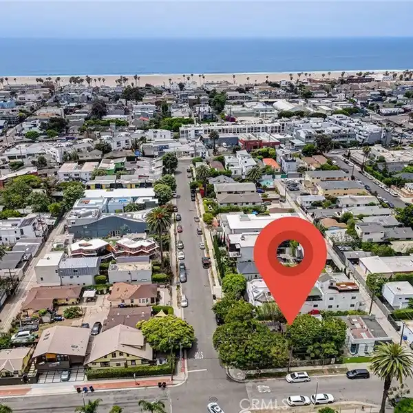 VENICE GEM WITH ENDLESS POSSIBILITIES