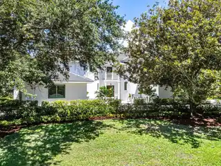 Fully Renovated Home in Exclusive Jupiter Hills