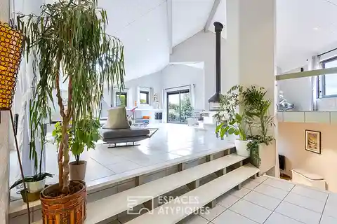 Superb Architect-Designed Villa