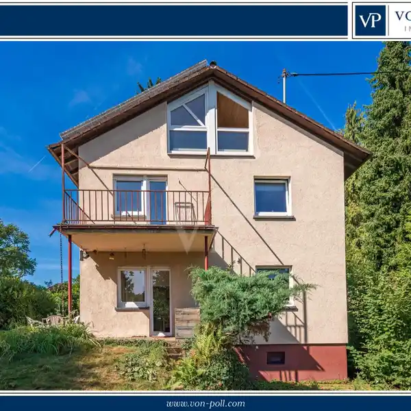 WELL-MAINTAINED AND MODERNIZED HOME